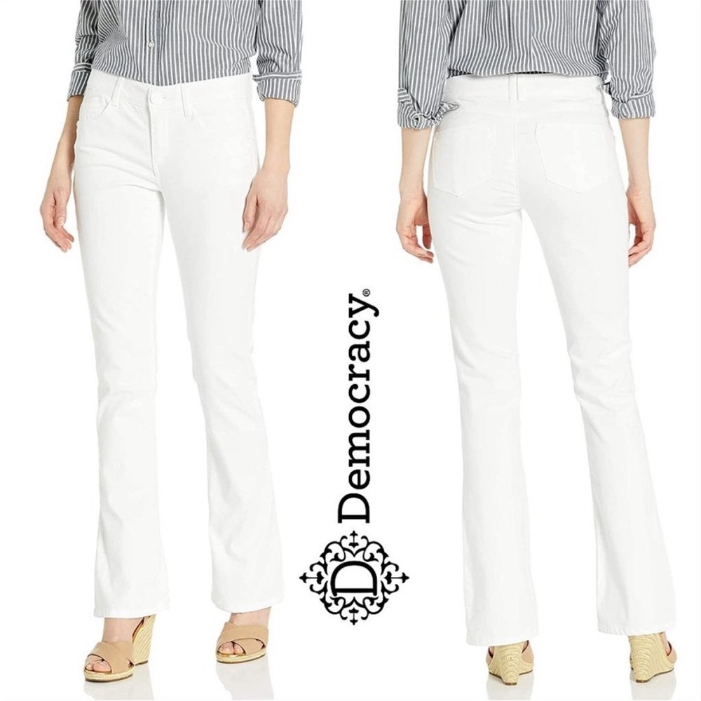 Democracy Revolution Boot Cut White Jeans Size 6 Embroidered Detail Back Pockets